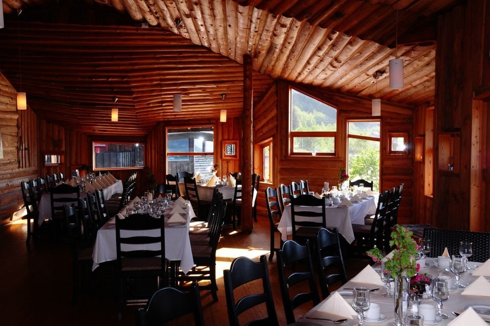 Brekkestranda Fjordhotel Brekke  Bagian luar foto